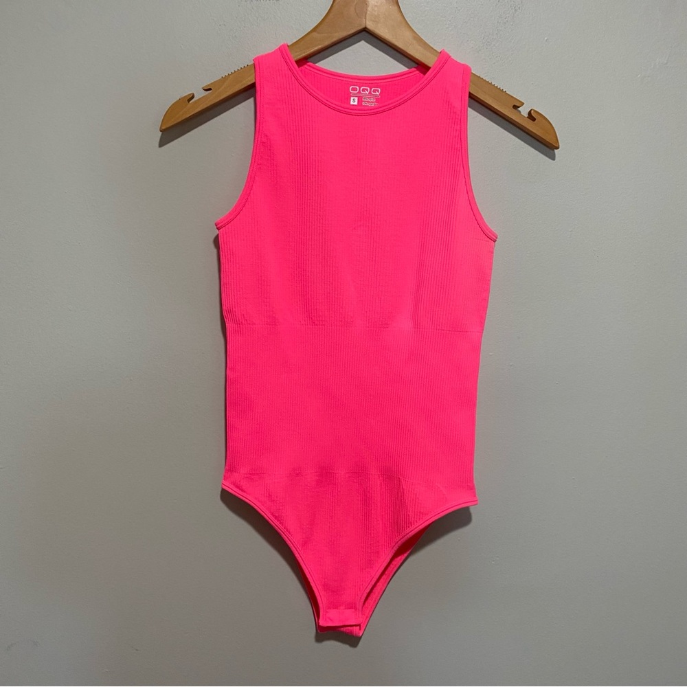 OQQ Women's Bright‎ Pink Rib Knit Sleeveless Halter Neck Bodysuit Size S